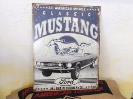 T1813 Classic Mustang