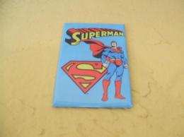 M1335   Ice Box Magnet "Superman Retro"